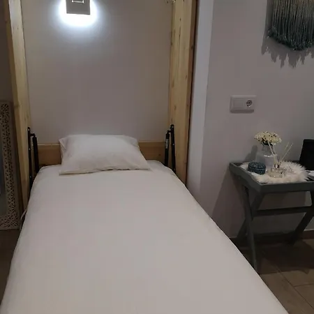 Oldtown Studio Apartment *
